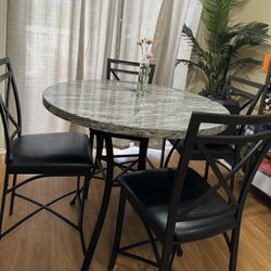 Dining Table With 4 Chairs 
