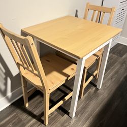 Small Kitchen Table 