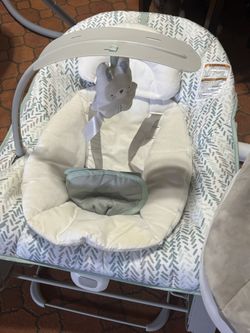 Baby bouncer