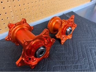 KTM OEM Hubs - Orange Erzberg Edition