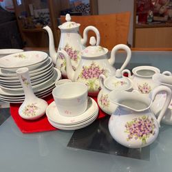 Tea Giraud Limoges Porcelain Service 