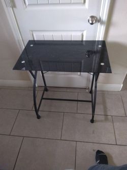 Glass Desk/ Stand Whatever U Use It For I'm Asking For $20 OBO