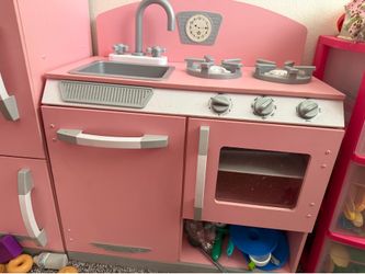 Kitchen set for toddlers
