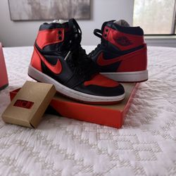 Air Jordan 1 Retro Satin Bred 
