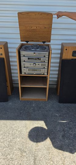 Stereo music system
