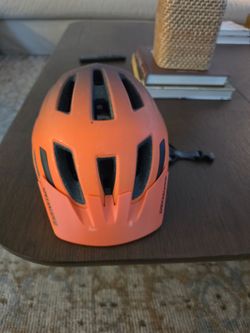 Specialized kids helmet 50-55cm