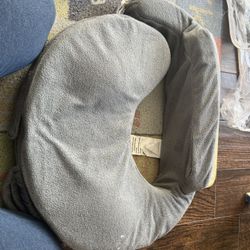 Nursing / Breastfeeding Pillow Support 