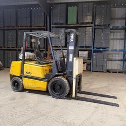 2002 Yale 6000 lbs capacity forklift