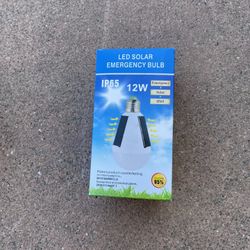 LED Solar Emergency Bulb