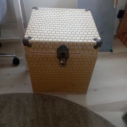 Storeg Box
