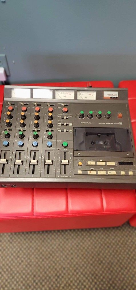 Tascam 244 Four Track Portastudio