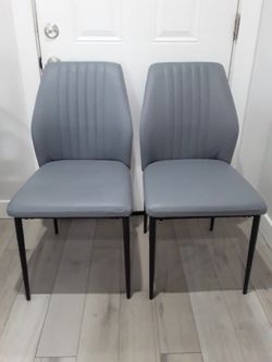 2 Chairs