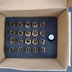 Aodhan 12x1.25 Gold Spiked Lug Nuts