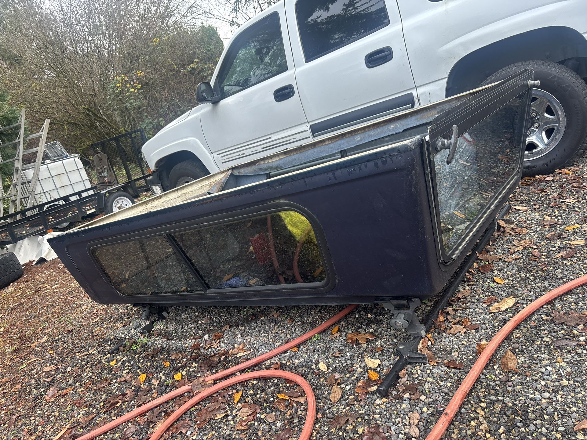 Camper Shell Off Of 2001 Ford Ranger Short Bed