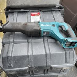 18V Makita Saw (Reciprocating Saw) New 