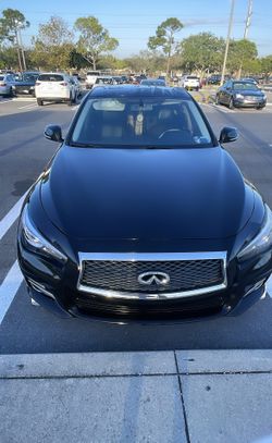 2015 Infiniti Q50