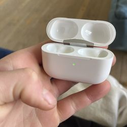 Air POD Pro 2nd Generation Case Only !