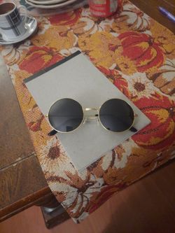 Round Sunglasses