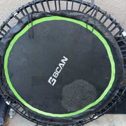 Exercise trampoline