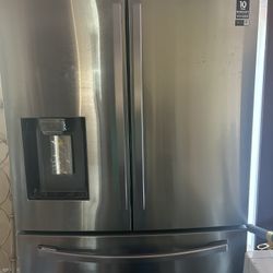 Samsung French 4 Door Refrigerator 