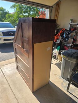 Laguna Stairway Chest Oak