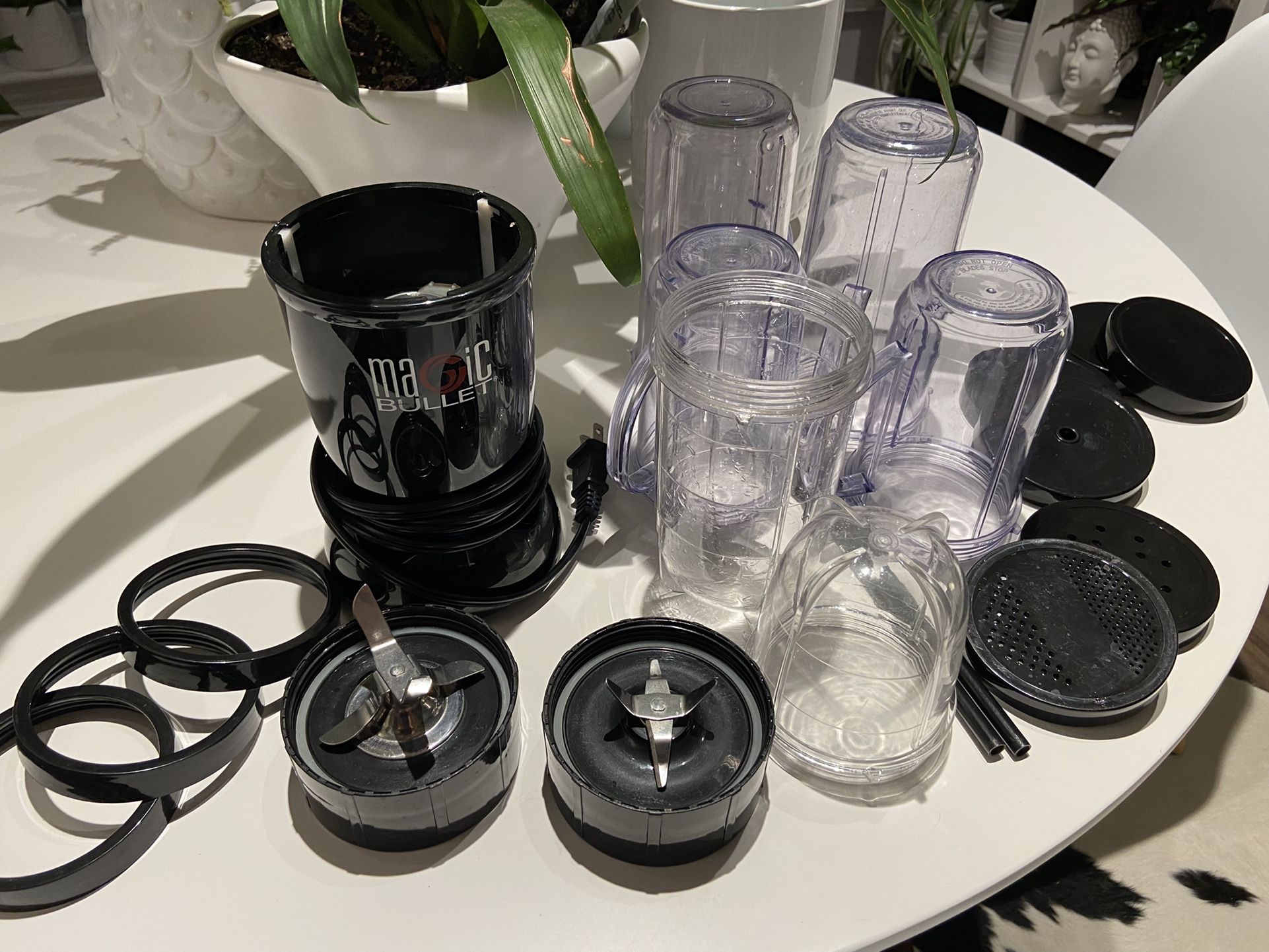 Magic Bullet Blender With 6 Cups 2 Blades 