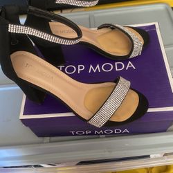 Ladies High Gillery  Heels Sz 6