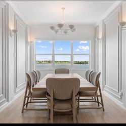 Bernhardt Dining Table With Chairs 