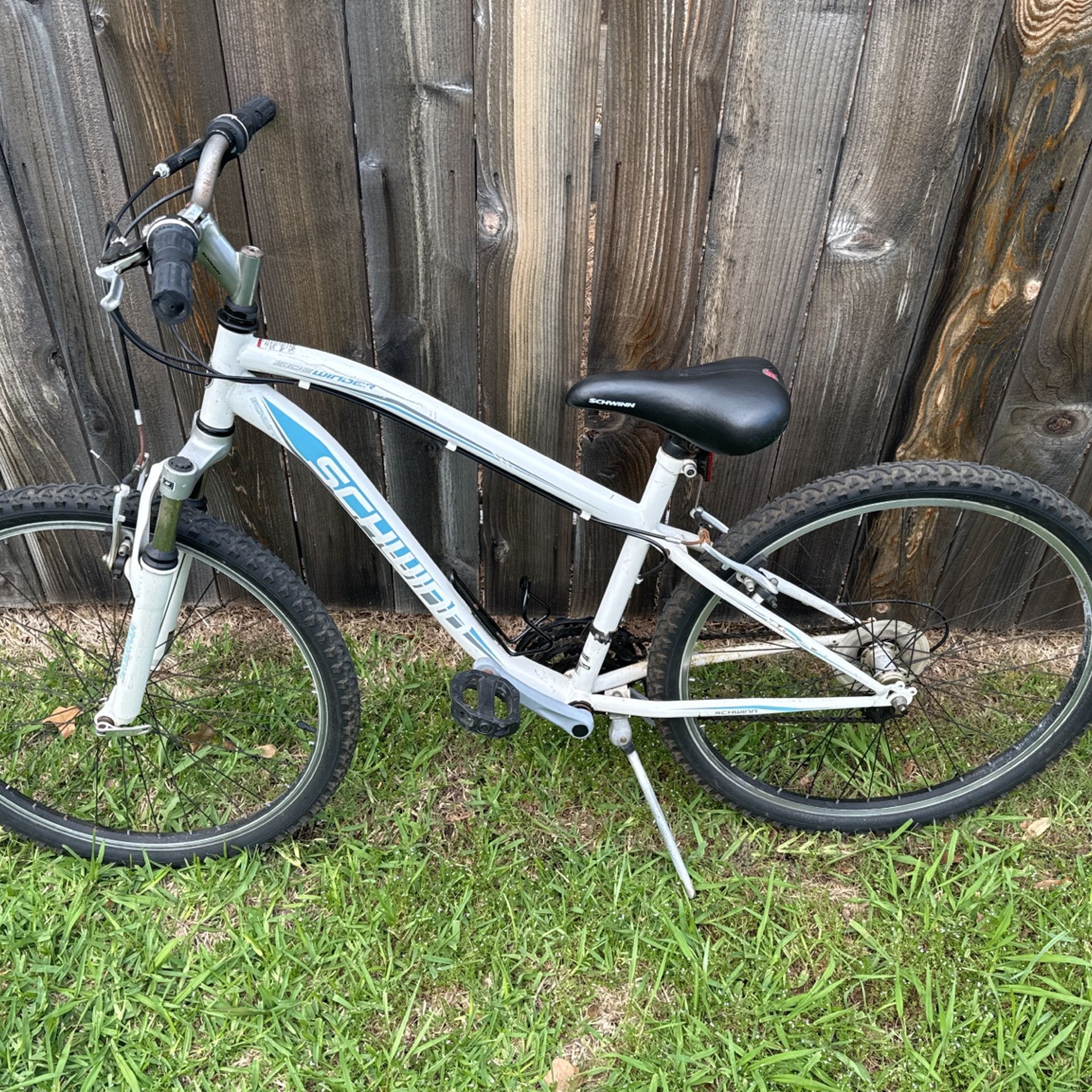 Schwinn Mountain Bike Bicycle 26 Inch 