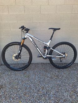TREK FUEL EX9 FULL SUSPENSION 29 ER MOUNTAIN BIKE