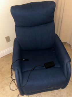 Motorized recliner chair lays completely flat, . Delivery