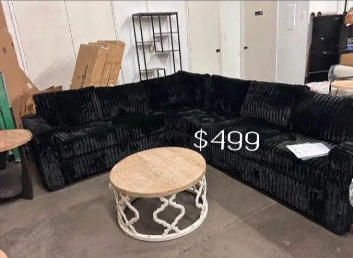 XL Stylish Black Sectional Sofa Set ‼️