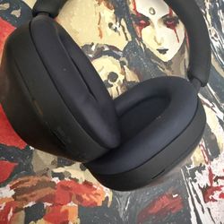 Sony WH-1000XM5/B Wireless Industry Leading Noise Canceling Bluetooth Headphones