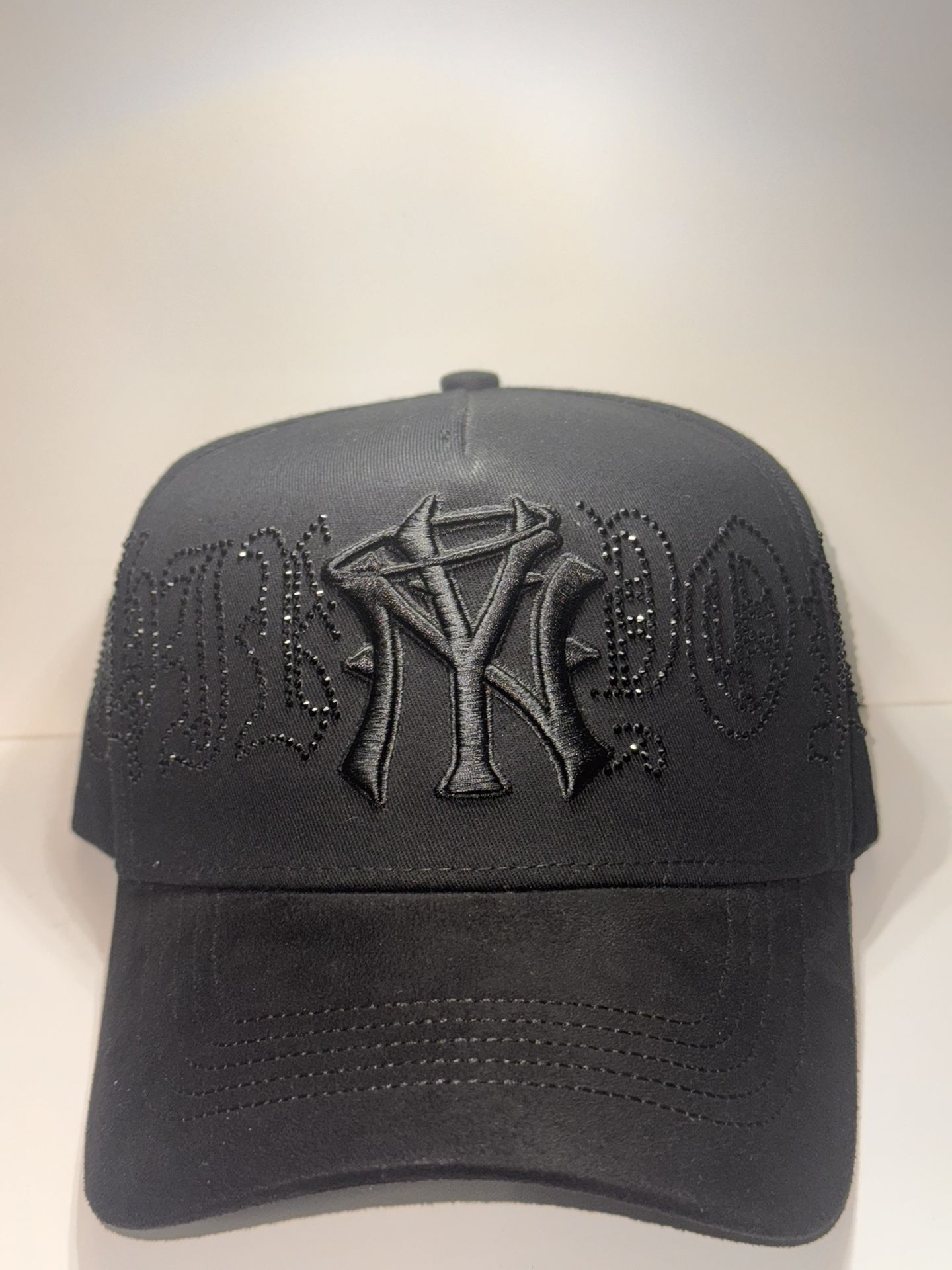 31 hats black crystal