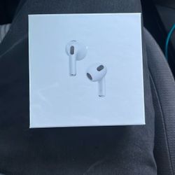 AIRPODS 