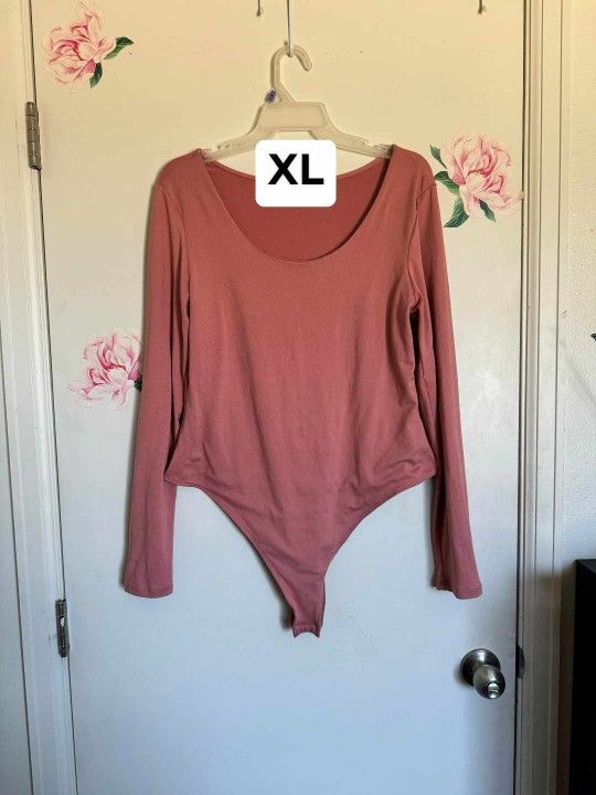 New Women's Bodysuit Size XL