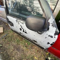 Front Passenger Door Chevy Gmc 2004