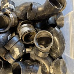 Bulk lot of ABS plumbing fittings – mostly larger diameter pieces