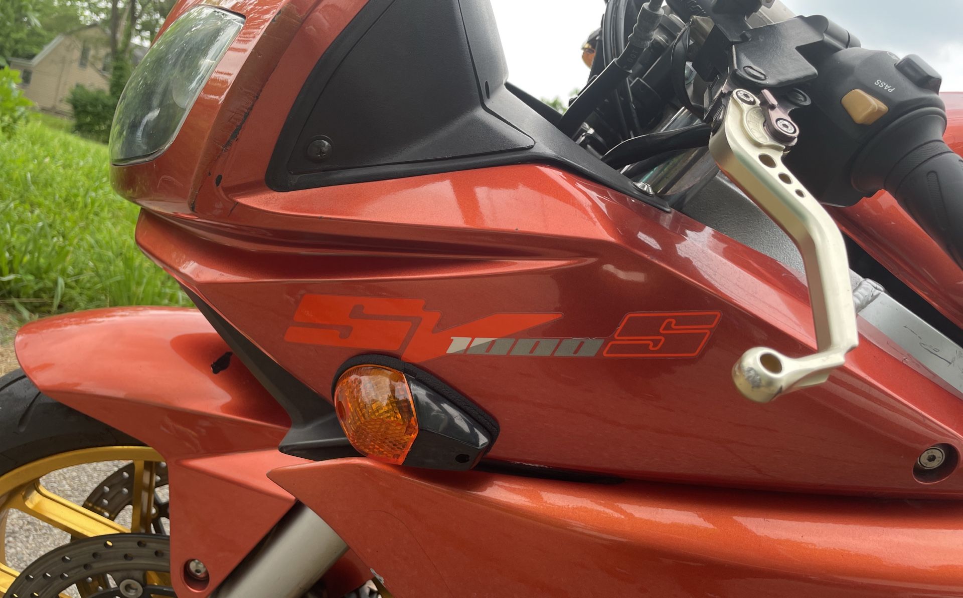 SV1000s