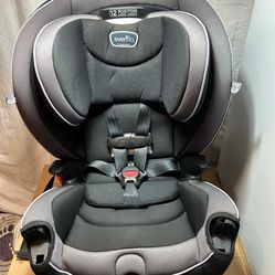 Evenflo car seat (all ages)