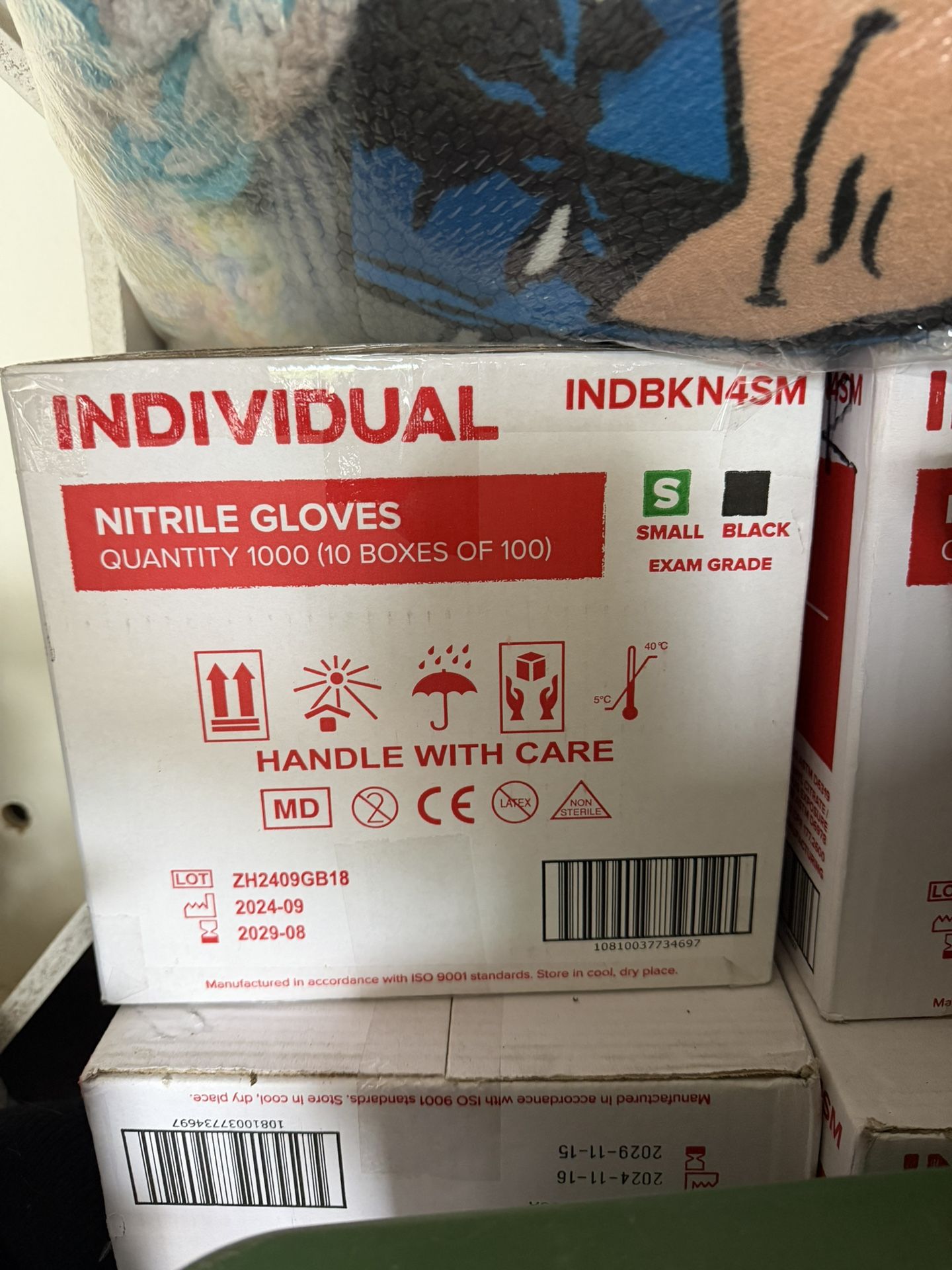 Size Small Black Gloves 