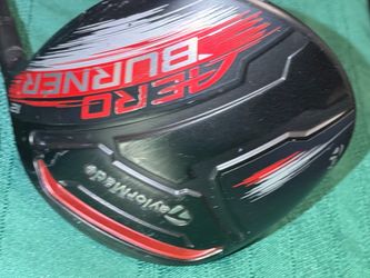 Taylormade Blacked out Areo Burner Driver