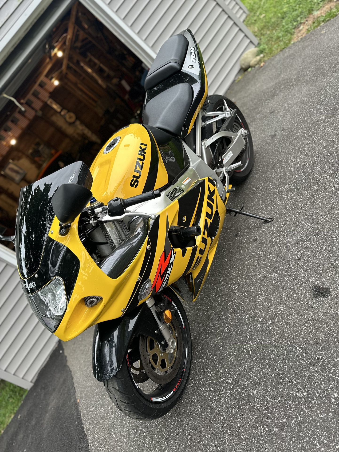 2002 Suzuki GSXR 750