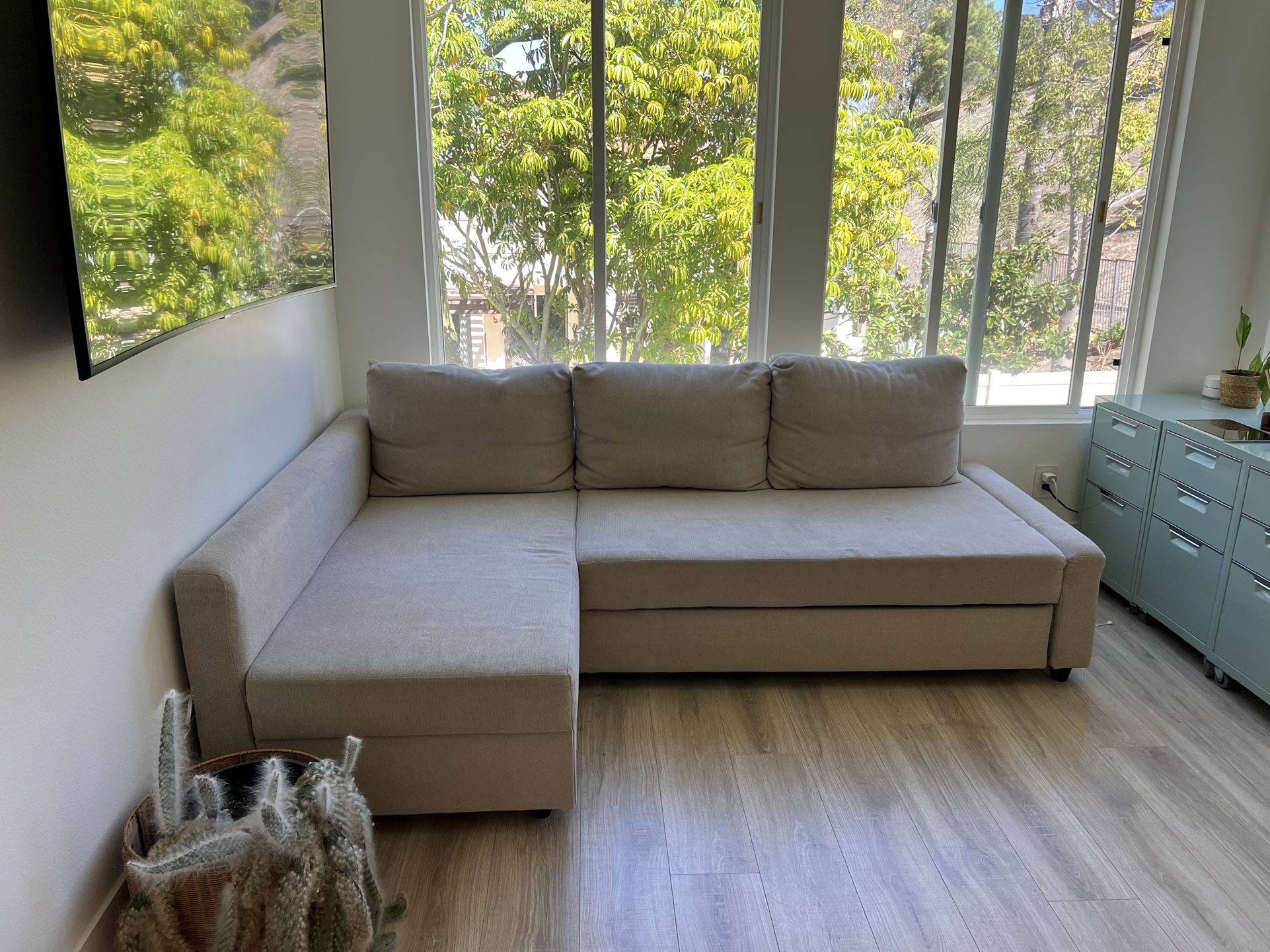 Sectional Sleeper Sofa 