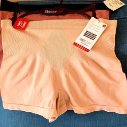 Skinnygirl 3 Pair Seamless Shaping Shorts NUDE TAUPE BLACK Size XL NWT $42