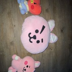 BTS plushies (NonOfficial!)