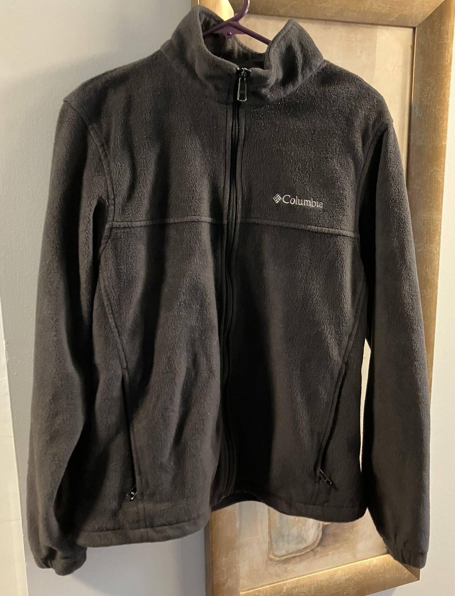 Men’s Medium Columbia Fleece Jacket