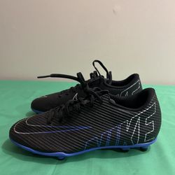 NEW NIKE PHANTOM GX CLUB SOCCER CLEATS SIZE-11 MENS 