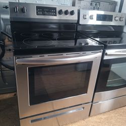Frigidaire Glass Top Stove Stainless Steel Everything Works Good 