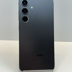 Samsung Galaxy S24 128gb. ( Fully Unlocked )